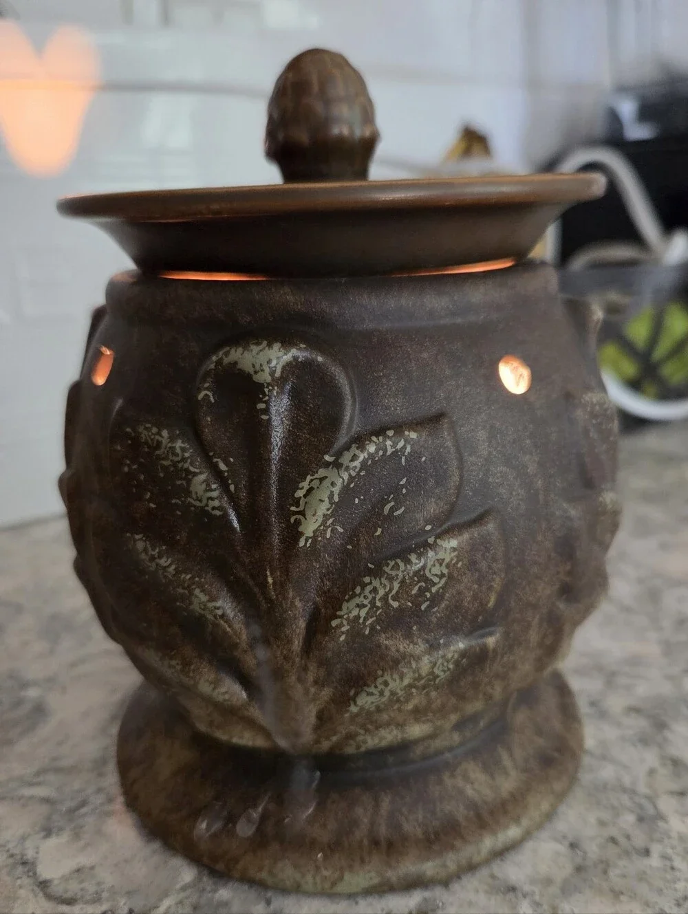 Ceramic Electric Light Wax Warmer Leaf Brown Tuscany Scented Switch On Cord